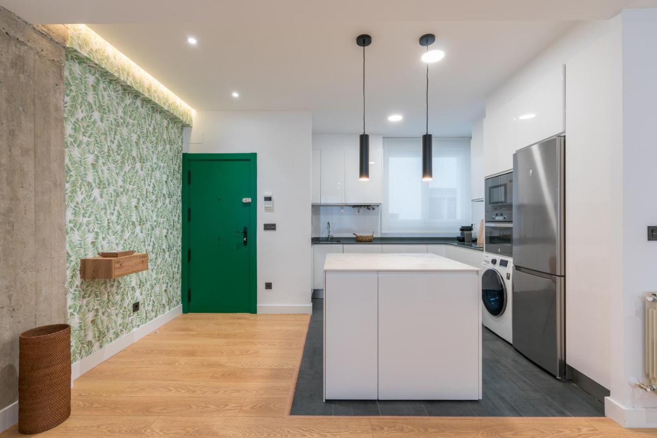 Tiboli Apartment By People Rentals Бильбао Экстерьер фото